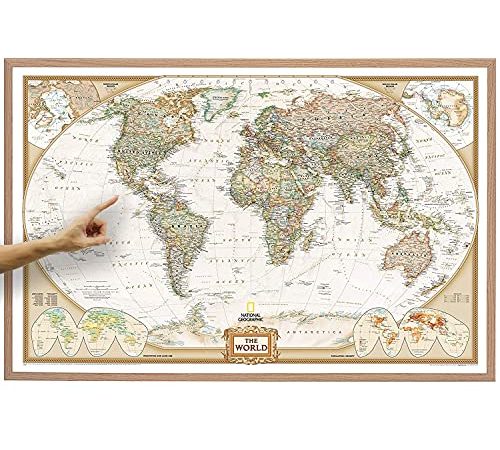 ORBIT Globes & Maps - Weltkarte mit Kartenbild von National Geographic - Pinnwand mit Holzrahmen, Aktuell 2019, 90x60 cm, englisch, Maßstab 1:46 Mio mit Fähnchen und Pins sowie Befestigungsmaterial